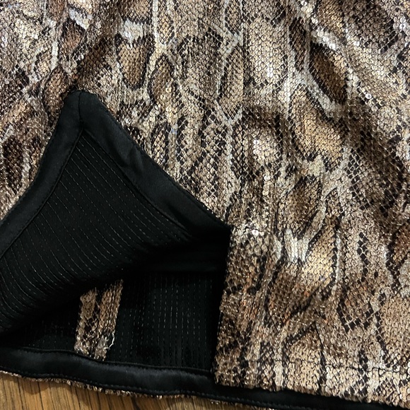 Zara Gold Sequins Cheetah Print Mini Skirt - Picture 4 of 7